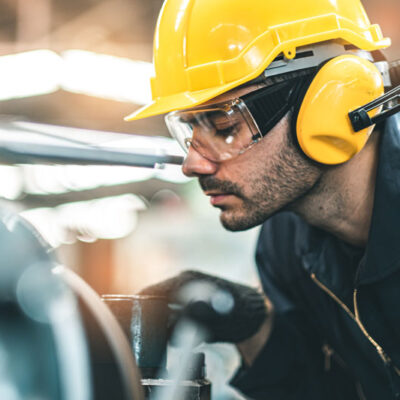 worker-working-industry